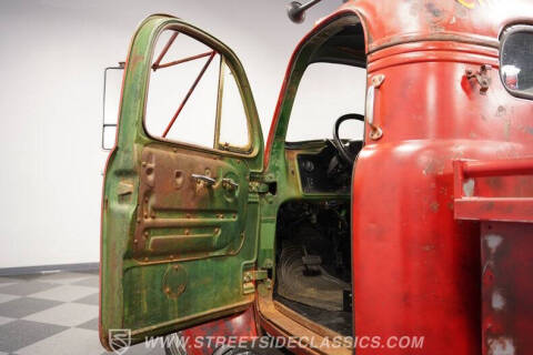 1960 Mack B-Series