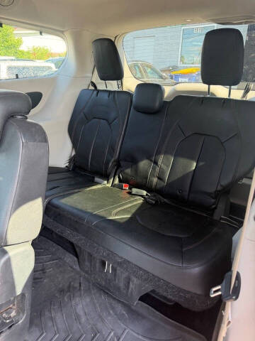 2019 Chrysler Pacifica Touring L