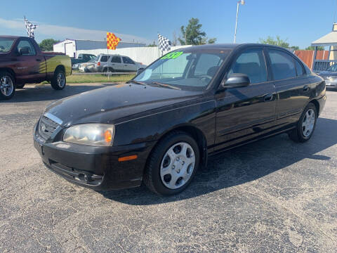 2006 Hyundai Elantra for sale at AJOULY AUTO SALES in Moore OK