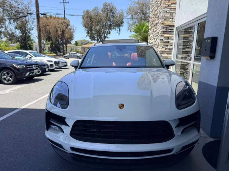 2020 Porsche Macan