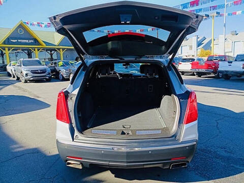 2017 Cadillac XT5 Luxury