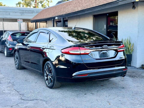 2018 Ford Fusion SE