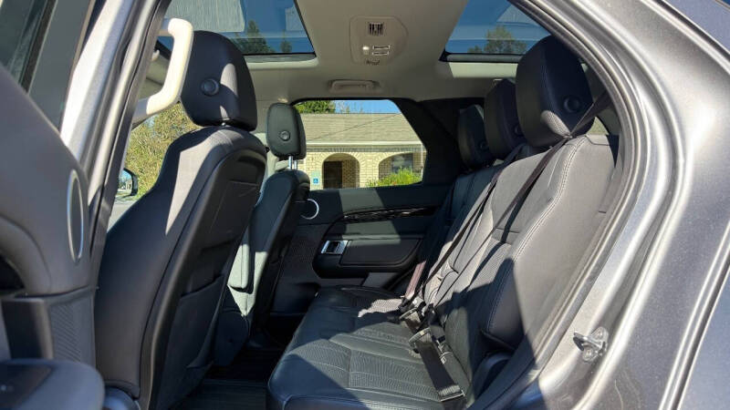 2019 Land Rover Discovery SE