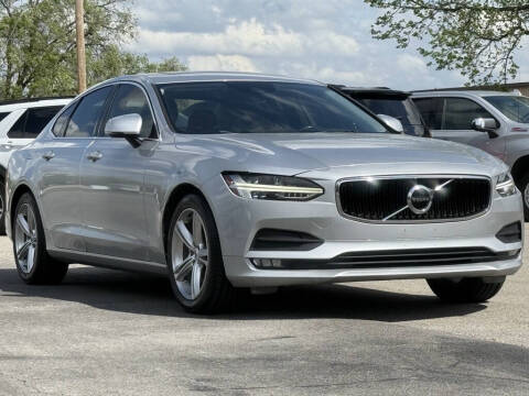 2017 Volvo S90 T5 Momentum