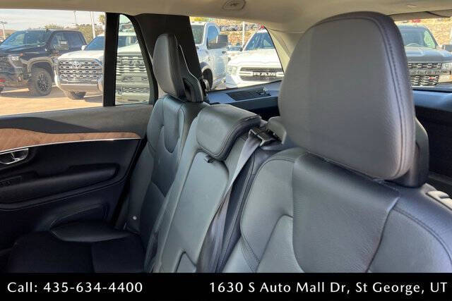 2023 Volvo XC90 B5 Plus Bright Theme