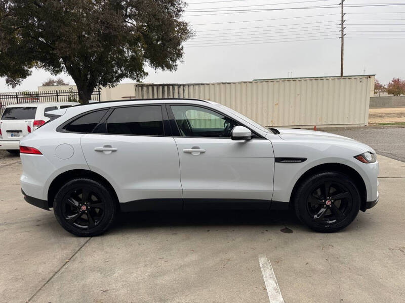 2017 Jaguar F-PACE 35t Prestige