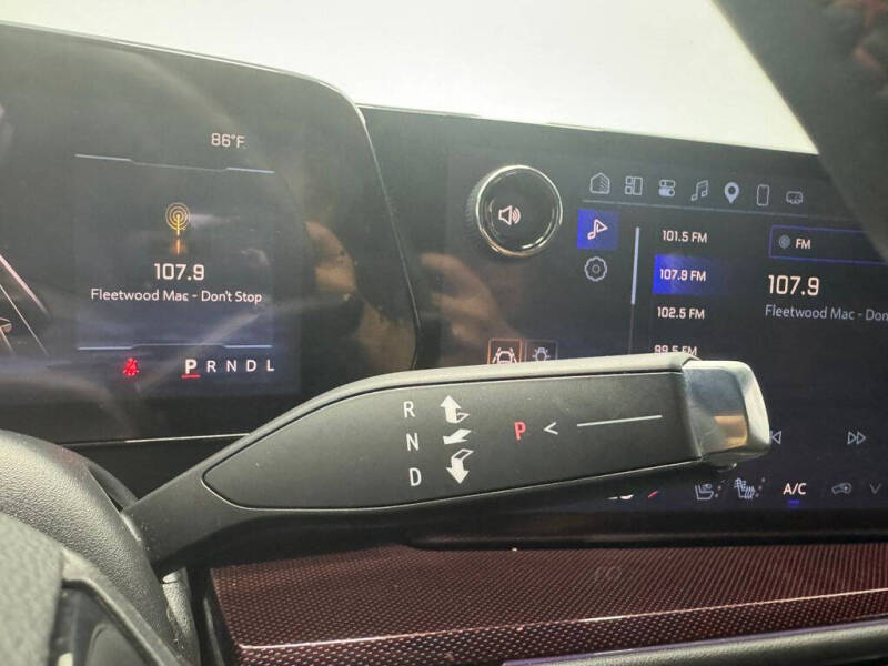 2025 Chevrolet Traverse RS