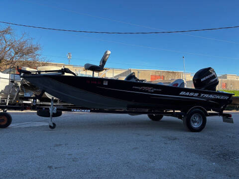 2014 Tracker PRO TEAM 175