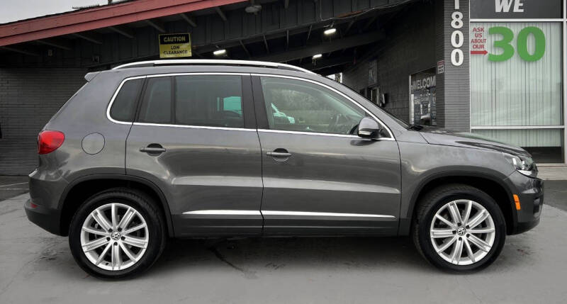 2013 Volkswagen Tiguan SE photo 5