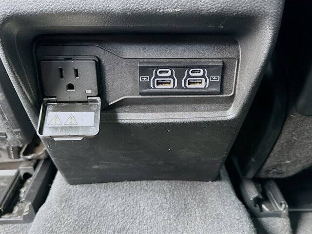 2022 Jeep Grand Cherokee Summit