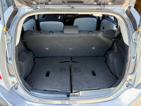 2014 Toyota Prius c One