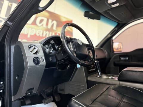 2008 Lincoln Mark LT