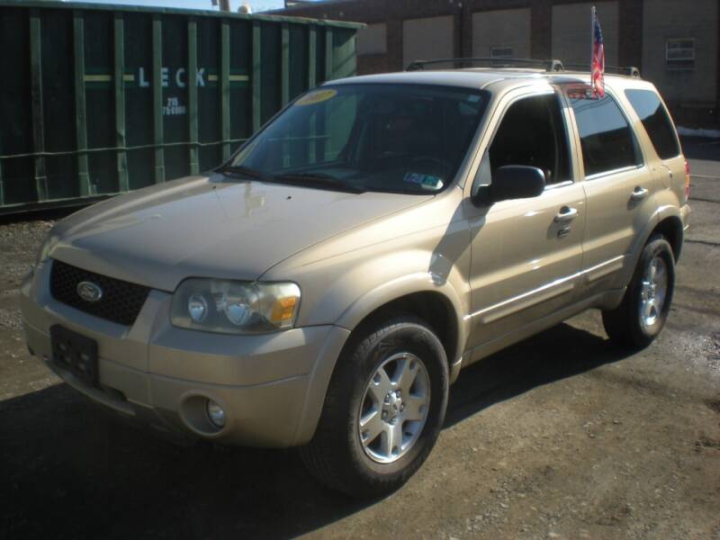 2007 Ford Escape for sale at 611 CAR CONNECTION in Hatboro PA