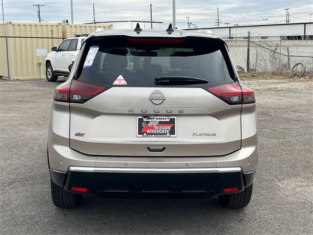 2025 Nissan Rogue Platinum