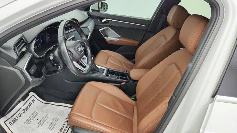 2020 Audi Q3 quattro Premium 45 TFSI