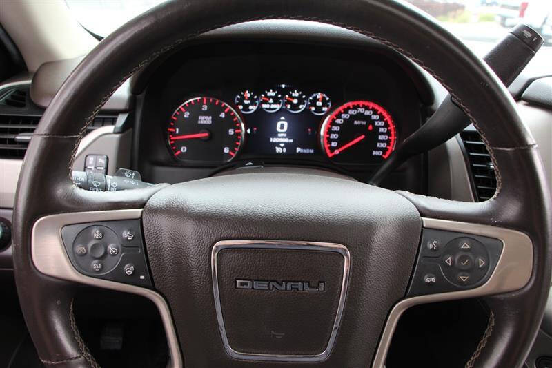 2016 GMC Yukon Denali