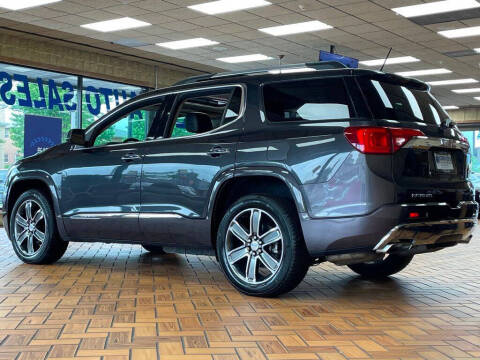 2017 GMC Acadia Denali
