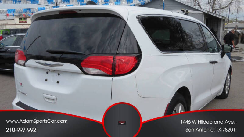 2019 Chrysler Pacifica L