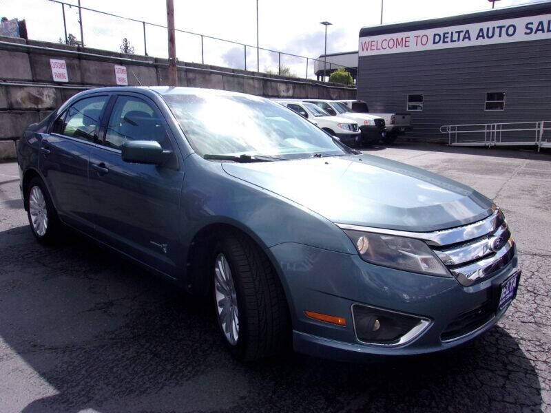 2011 Ford Fusion Hybrid for sale at Delta Auto Sales in Milwaukie OR