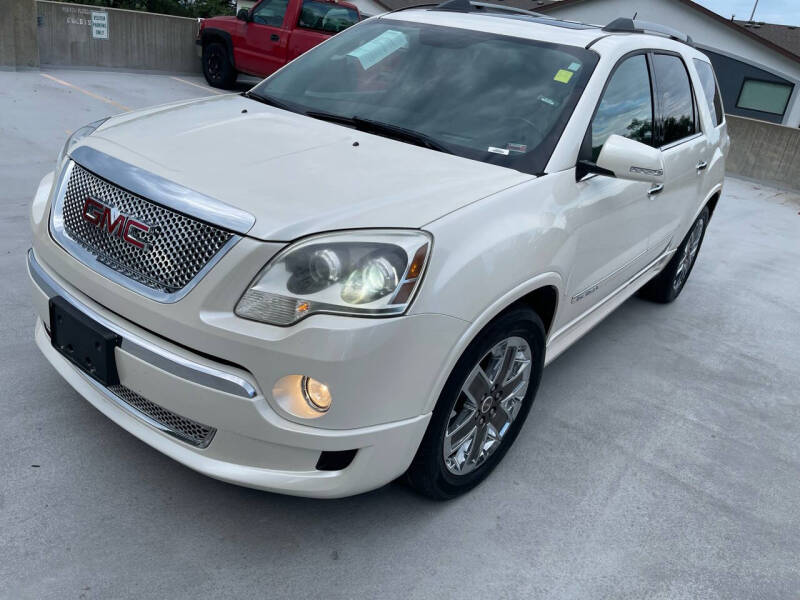 2012 GMC Acadia for sale at Supreme Auto Gallery LLC in Kansas City MO