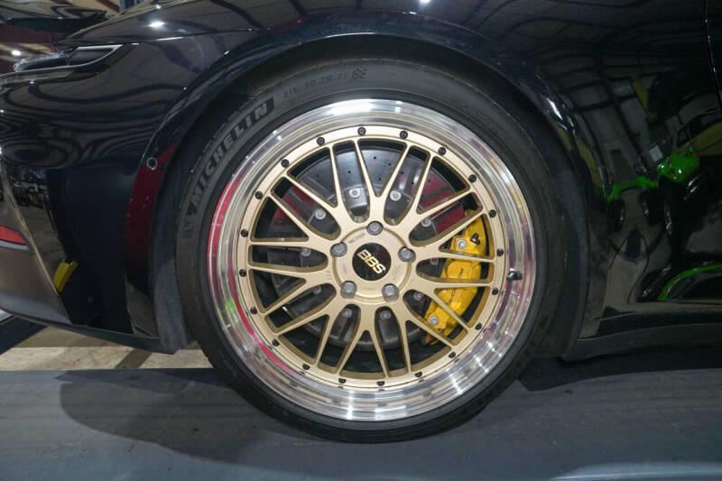 2025 Porsche 911 Carrera GTS