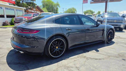 2018 Porsche Panamera