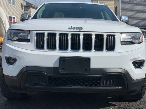 2014 Jeep Grand Cherokee for sale at SIMON AUTO GROUP LLC in Newark NJ