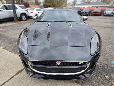 2015 Jaguar F-TYPE R