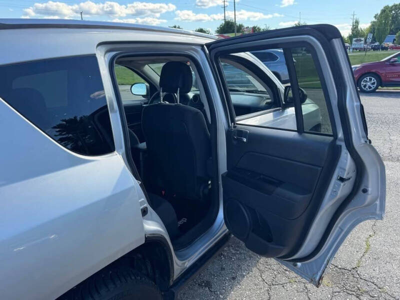 2012 Jeep Compass Sport