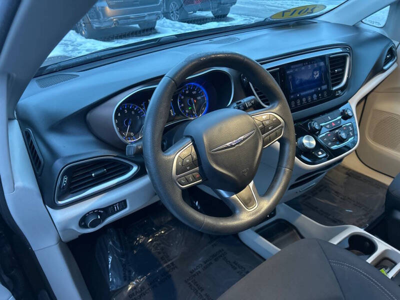 2017 Chrysler Pacifica Touring