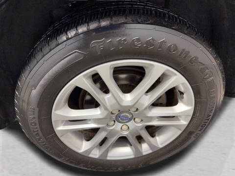 2016 Volvo XC60 T5 Drive-E Platinum