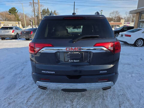 2018 GMC Acadia Denali