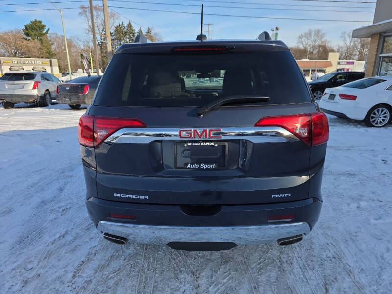 2018 GMC Acadia Denali