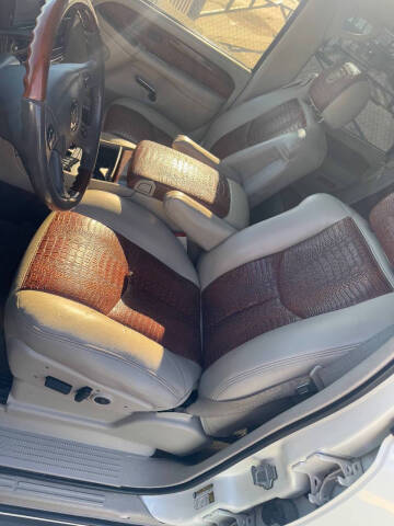 2005 Cadillac Escalade