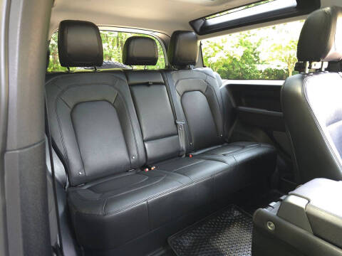 2023 Land Rover Defender 90 S