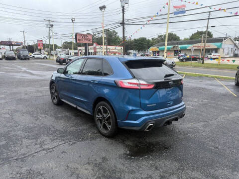 2019 Ford Edge ST