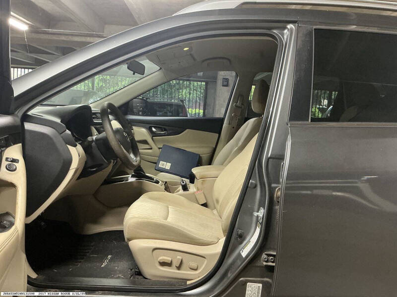 2017 Nissan Rogue