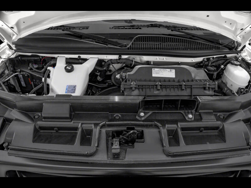 2022 GMC Savana 2500