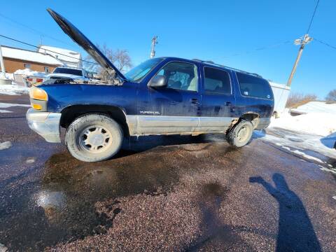 2000 GMC Yukon XL for sale at Geareys Auto Sales of Sioux Falls, LLC in Sioux Falls SD