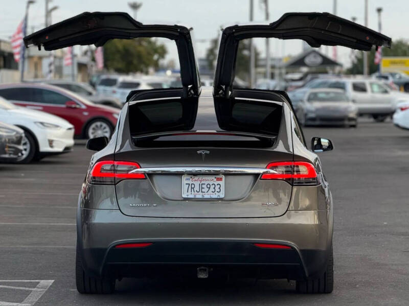 2016 Tesla Model X