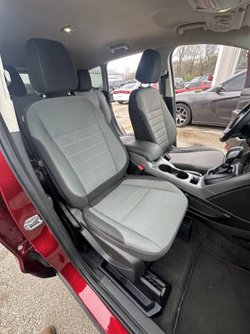 2016 Ford Escape SE