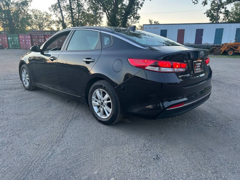 2017 Kia Optima LX