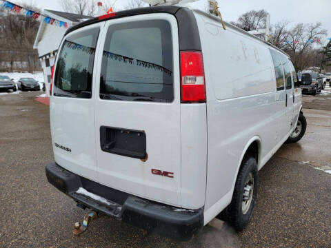 2017 GMC Savana 3500