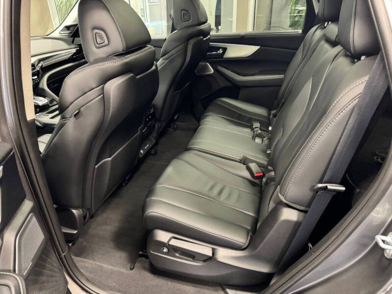 2025 Acura MDX w/Tech