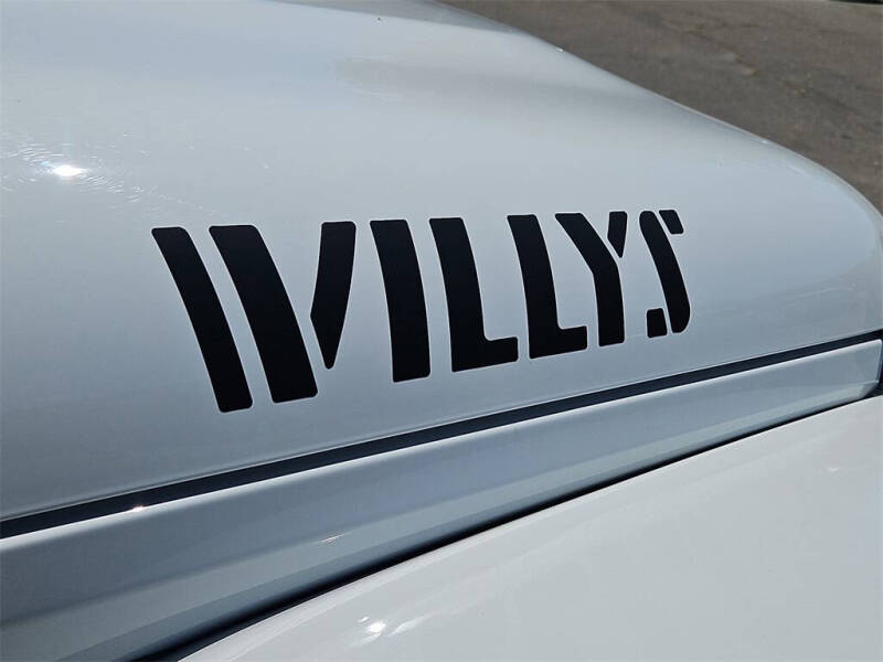 2022 Jeep Gladiator Willys