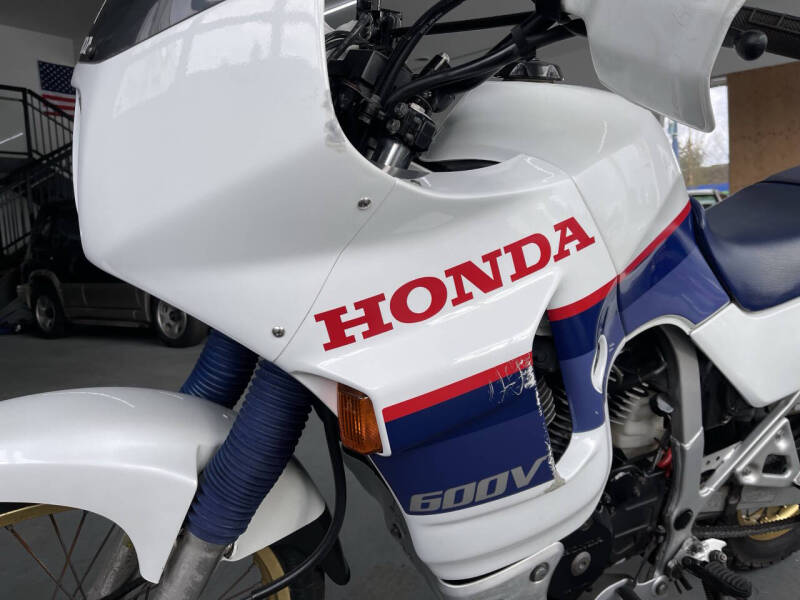 1987 Honda Transalp XL600V