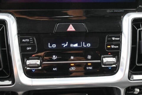 2023 Kia Sorento EX