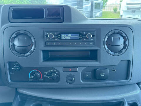 2027 Ford E-Series