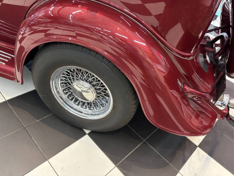 1934 Plymouth Model PE