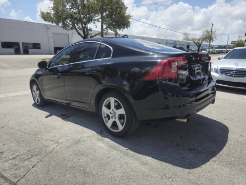 2013 Volvo S60 T5 Premier